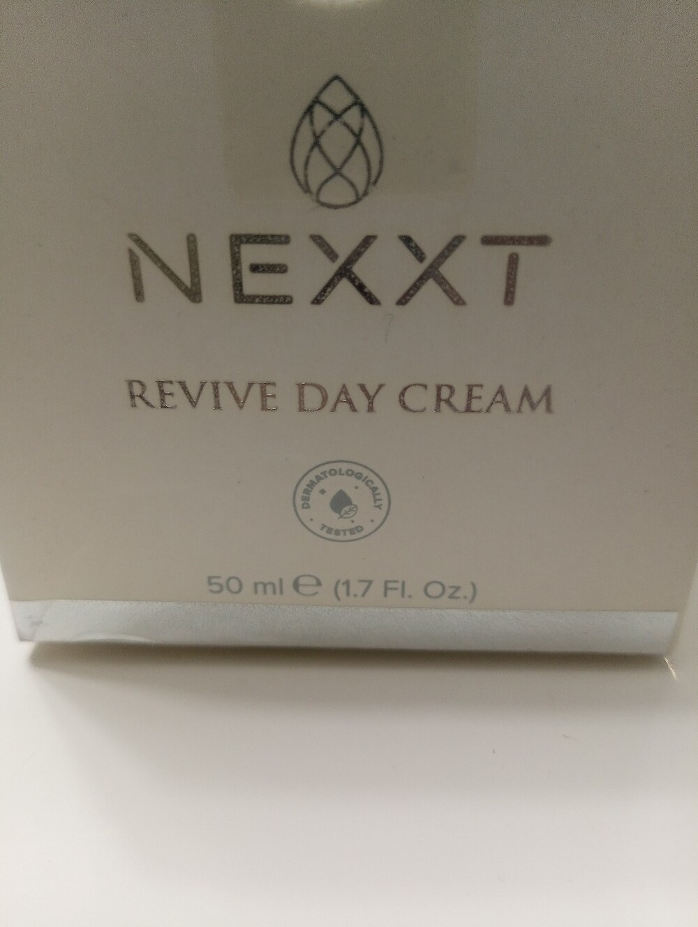 NEXXT Revive Day Cream — White Hydrating Moisturizer